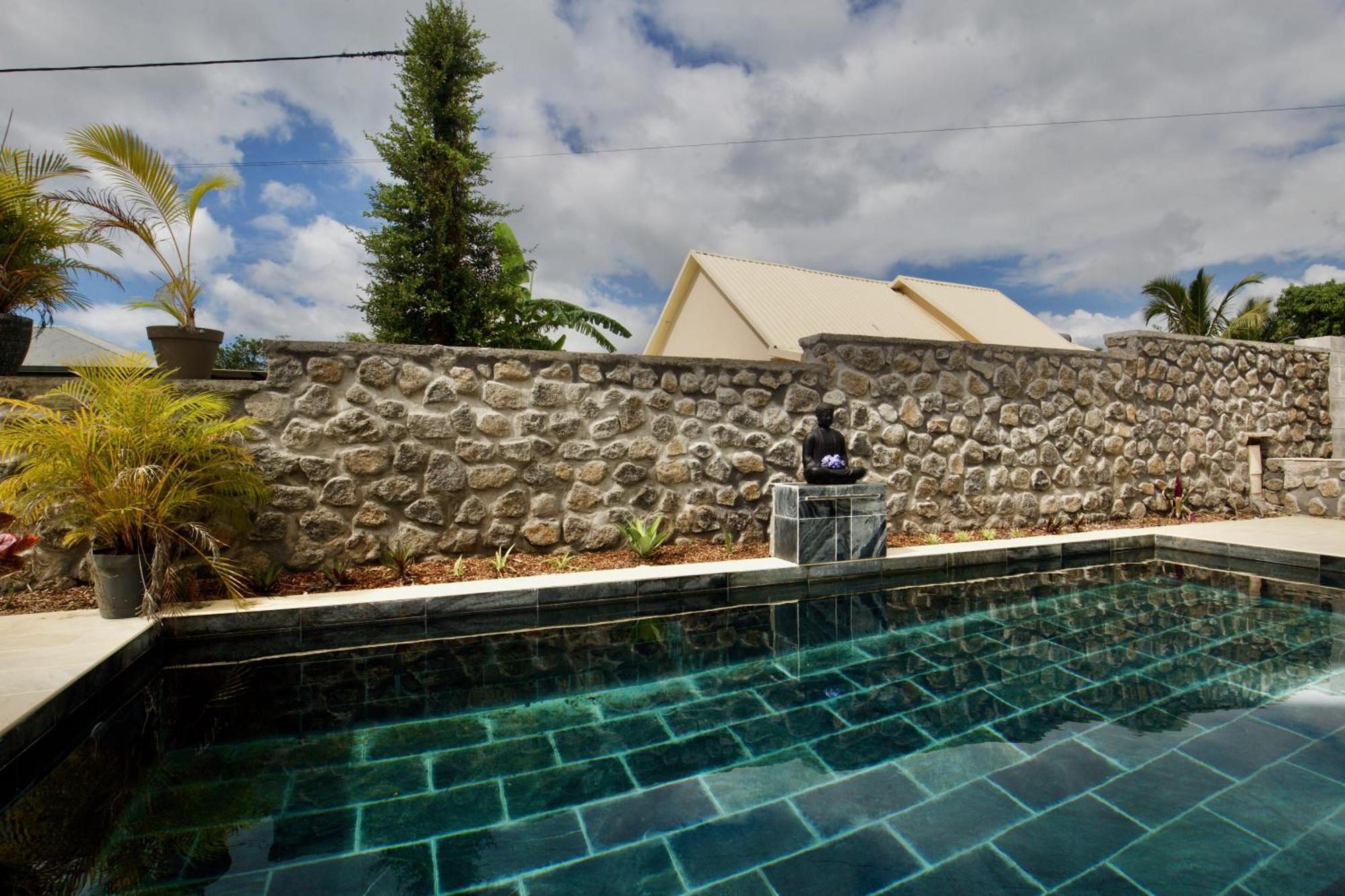 Le Beau Vallon 1- Jacuzzi Privatif Et Piscine Chauffee Partagee Saint-Benoît Exteriér fotografie