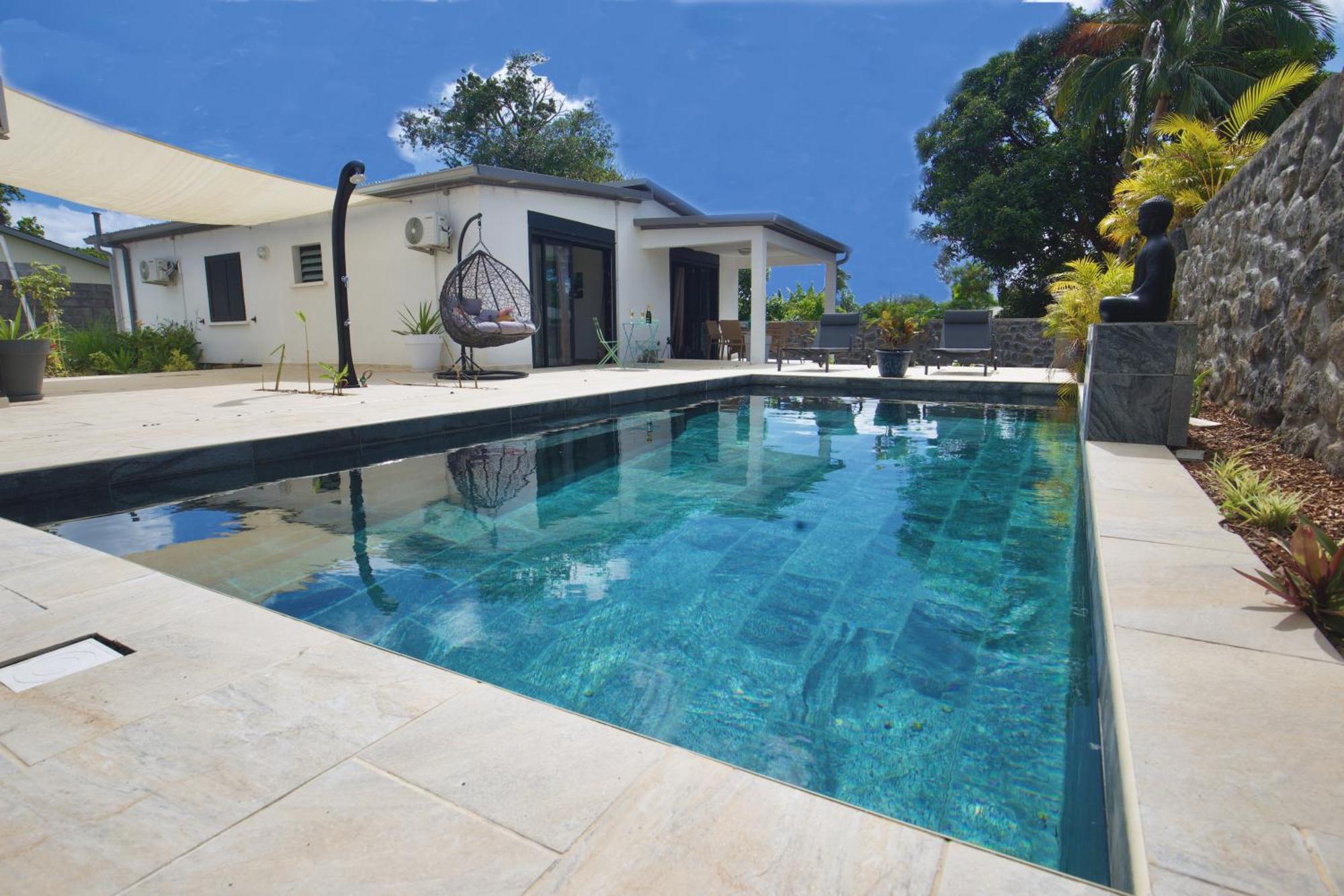 Le Beau Vallon 1- Jacuzzi Privatif Et Piscine Chauffee Partagee Saint-Benoît Exteriér fotografie