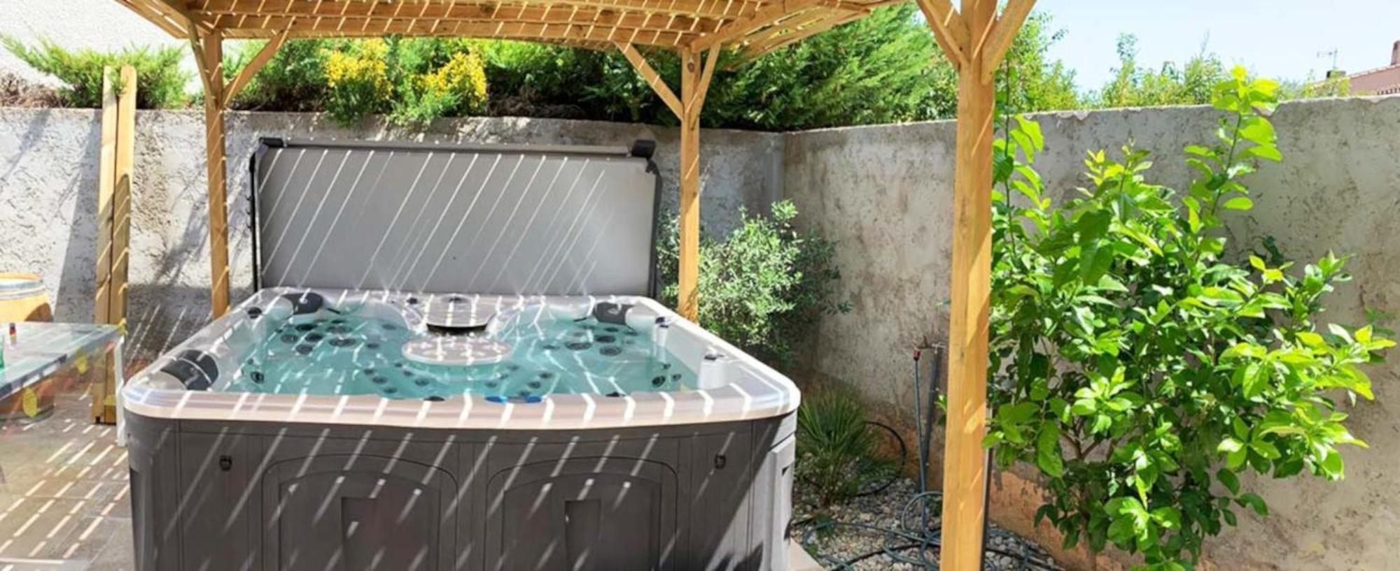 Le Beau Vallon 1- Jacuzzi Privatif Et Piscine Chauffee Partagee Saint-Benoît Exteriér fotografie